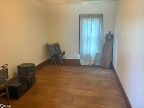 17859 Oo Avenue Iowa Falls IA 50126