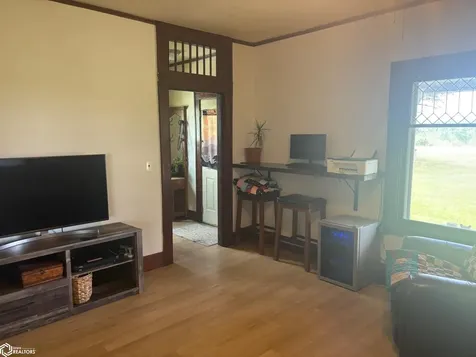 17859 Oo Avenue Iowa Falls IA 50126