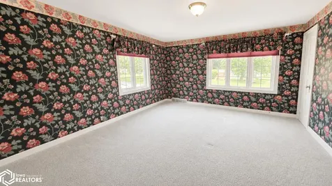 206 N 1st Avenue E Lake Mills IA 50450