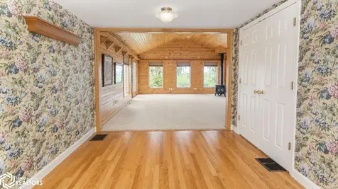 206 N 1st Avenue E Lake Mills IA 50450