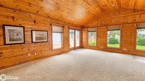 206 N 1st Avenue E Lake Mills IA 50450