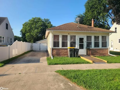 539 20th Street SE Mason City IA 50401
