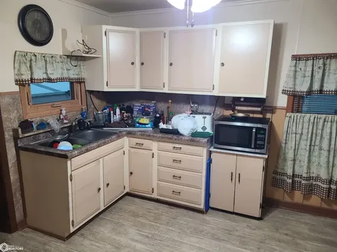 539 20th Street SE Mason City IA 50401
