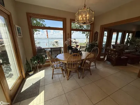 15441 Bayside Avenue Clear Lake IA 50428