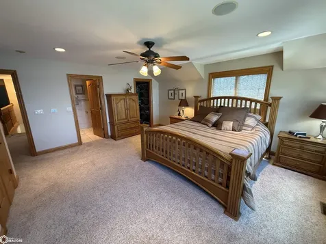 15441 Bayside Avenue Clear Lake IA 50428