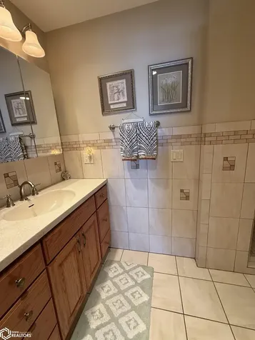 15441 Bayside Avenue Clear Lake IA 50428