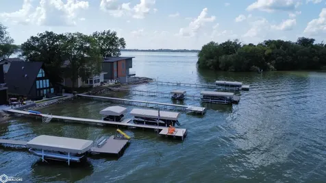 15441 Bayside Avenue Clear Lake IA 50428