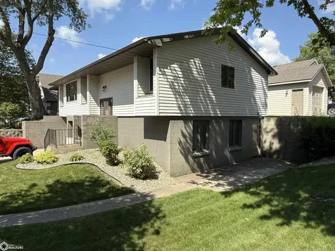 15441 Bayside Avenue Clear Lake IA 50428