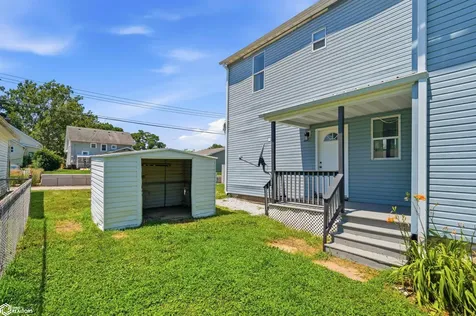 1007 S 14th Street Burlington IA 52601