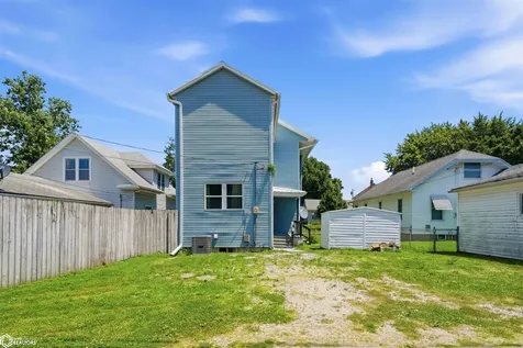 1007 S 14th Street Burlington IA 52601