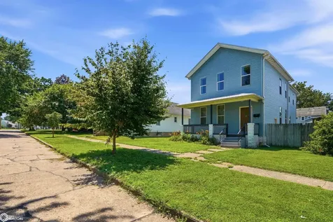 1007 S 14th Street Burlington IA 52601