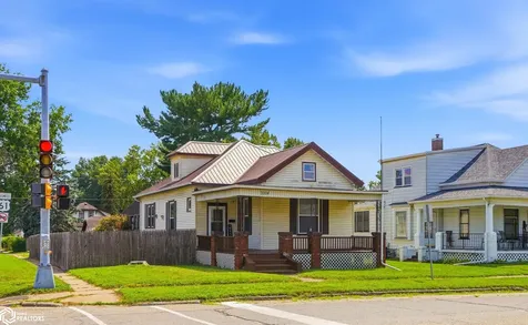 2004 Avenue H Fort Madison IA 52627