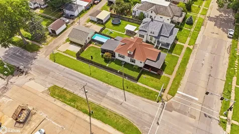 2004 Avenue H Fort Madison IA 52627