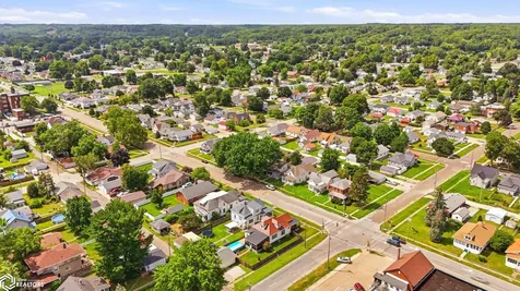 2004 Avenue H Fort Madison IA 52627