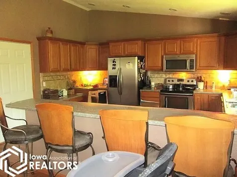340 W Cardinal Street Garner IA 50438