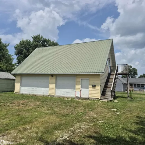 1437 Swanson Avenue Ottumwa IA 52501