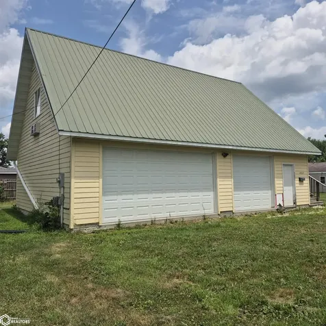 1437 Swanson Avenue Ottumwa IA 52501