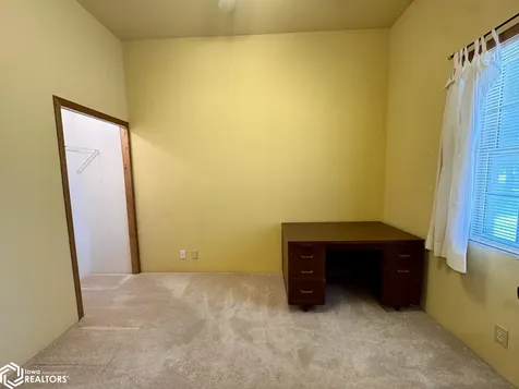 115 Swan Street West Burlington IA 52655