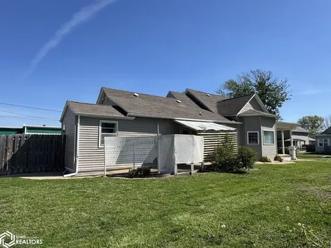 115 Swan Street West Burlington IA 52655