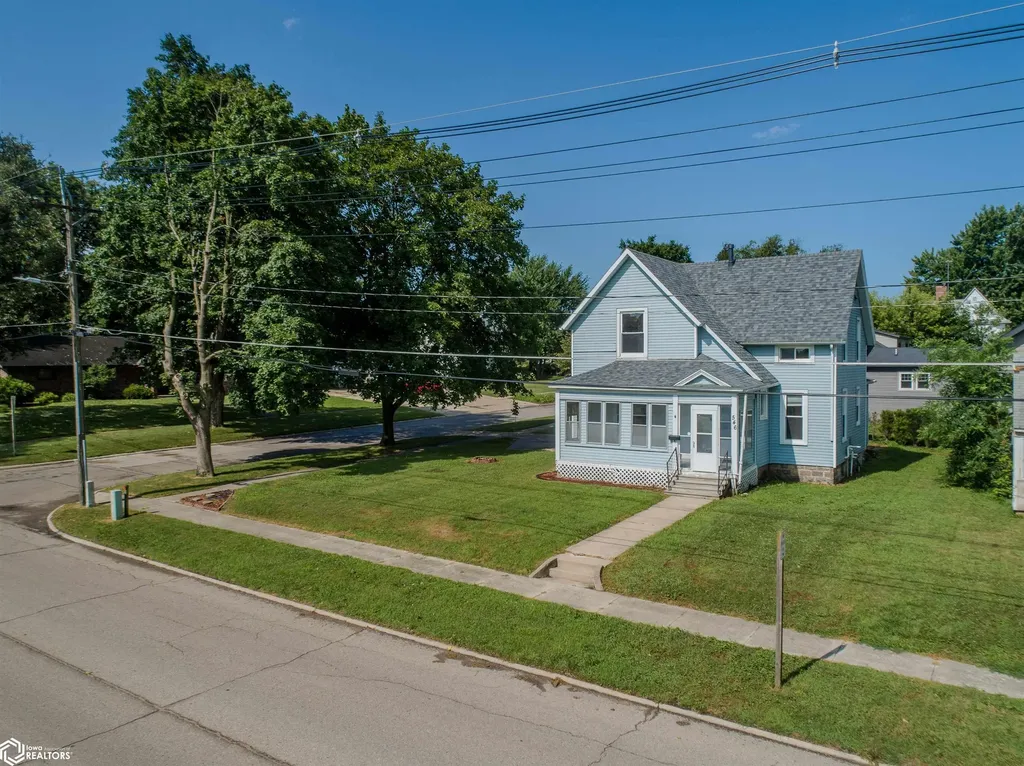 546 S 4th Streets Forest City IA 50436