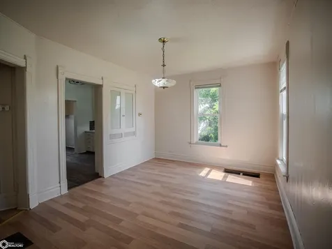 546 S 4th Streets Forest City IA 50436