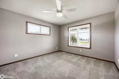 3405 Hemingway Street Marion IA 52302