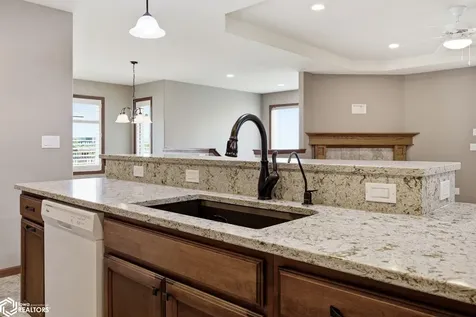 3405 Hemingway Street Marion IA 52302
