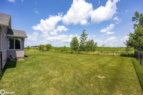 3405 Hemingway Street Marion IA 52302