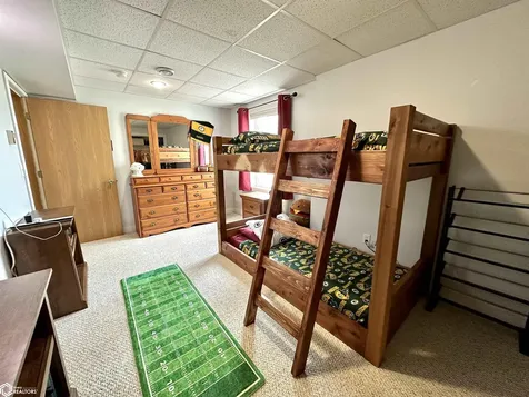 346 Ewart Road Grinnell IA 50112