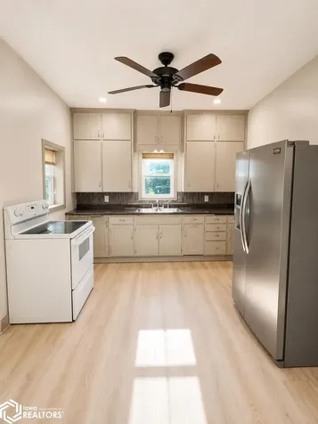 108 N 6th Street Northwood IA 50459