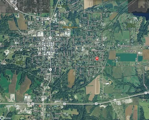 1121 3rd Avenue E Albia IA 52531