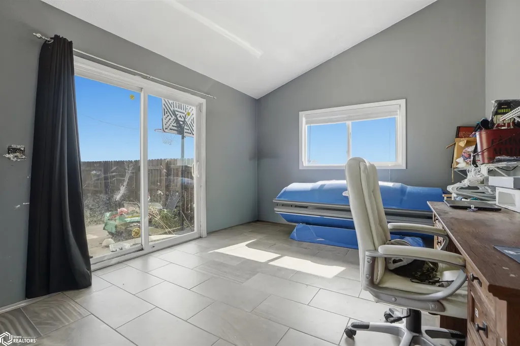 4001 145th Street Hedrick IA 52563