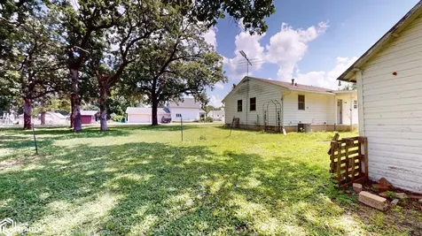 904 College Street Plymouth IA 50464