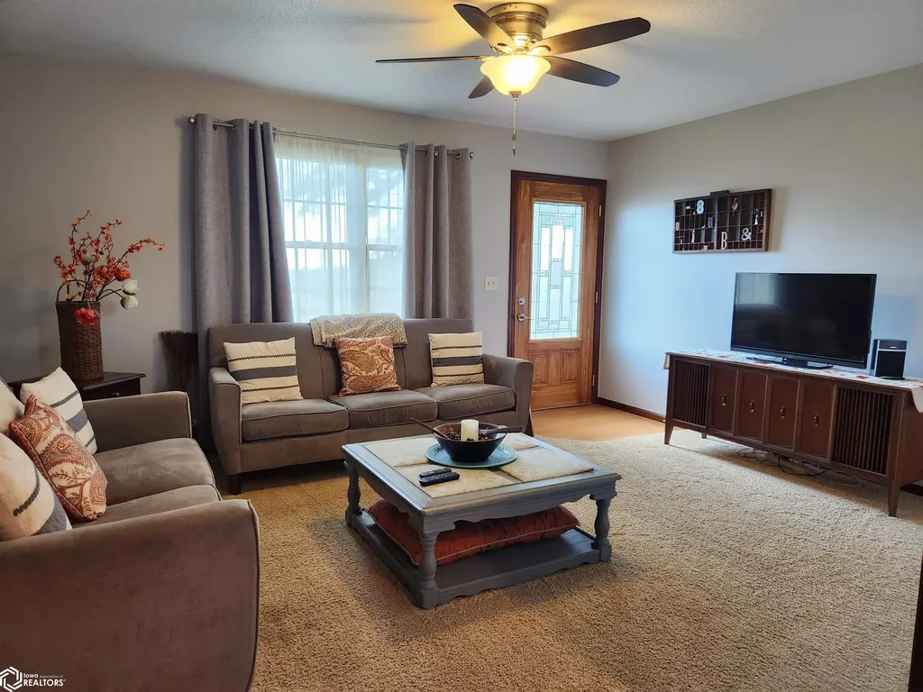 1606 Green Street Oskaloosa IA 52577
