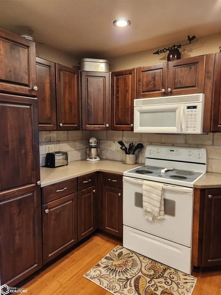 1606 Green Street Oskaloosa IA 52577