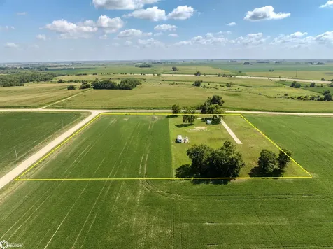 26153 Highway D35 Iowa Falls IA 50126