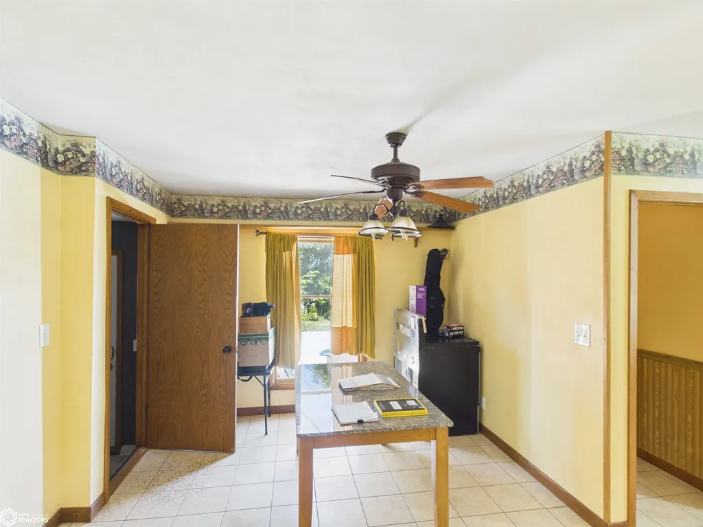 401 N College Street Agency IA 52530