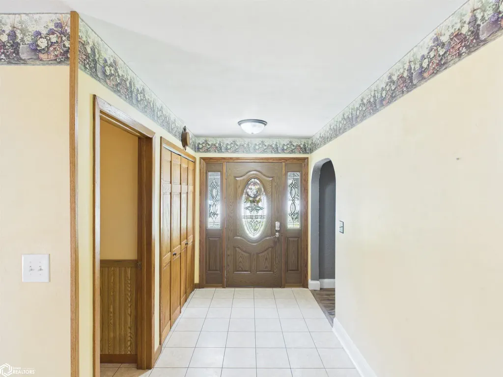 401 N College Street Agency IA 52530