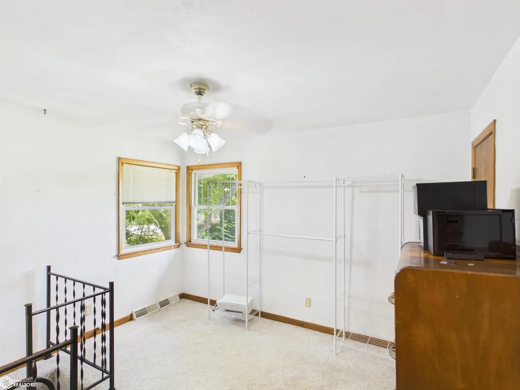 401 N College Street Agency IA 52530