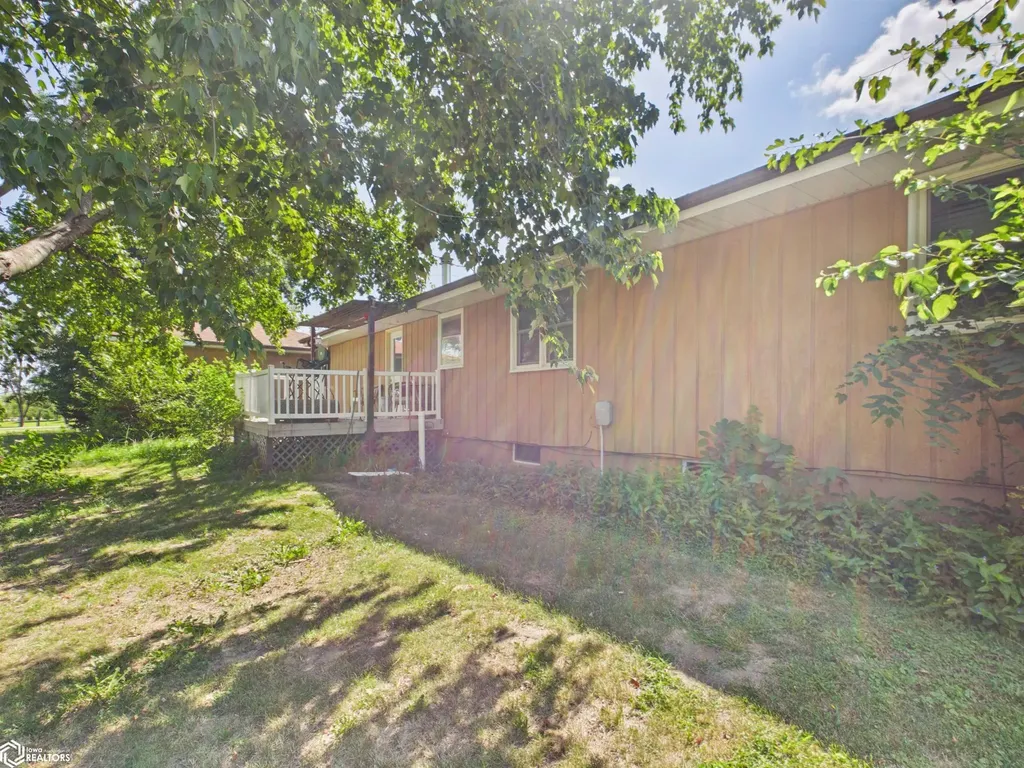 401 N College Street Agency IA 52530