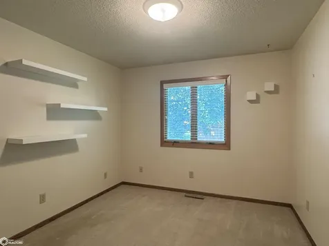 902 S 15th Street Clear Lake IA 50428