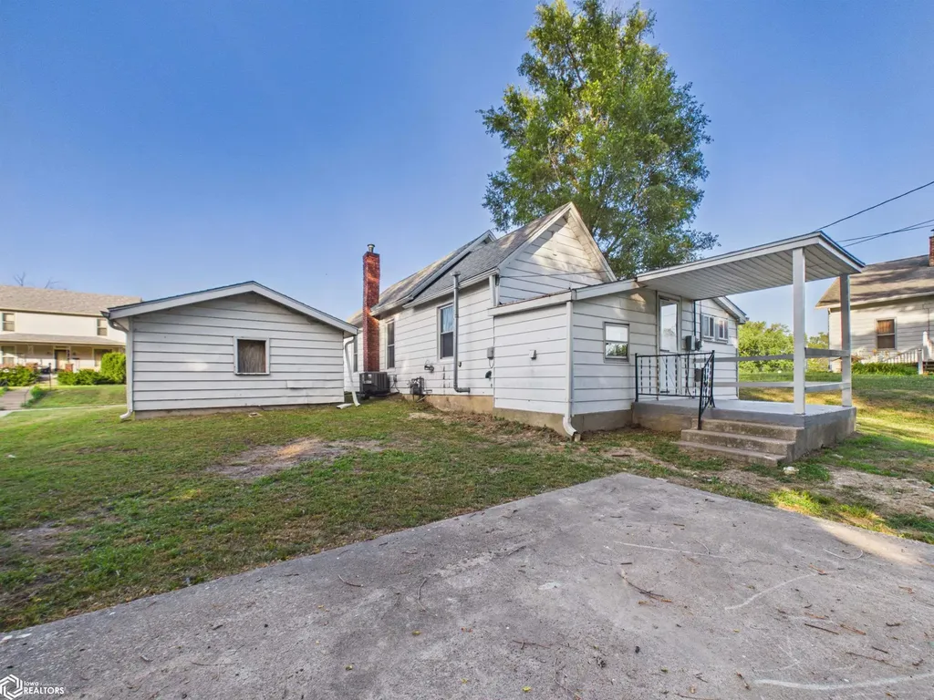 710 Carroll Street Keokuk IA 52632