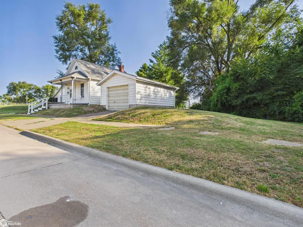 710 Carroll Street Keokuk IA 52632