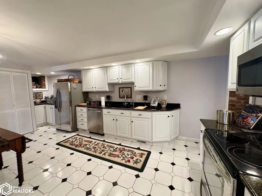 516 Washington Street Burlington IA 52601