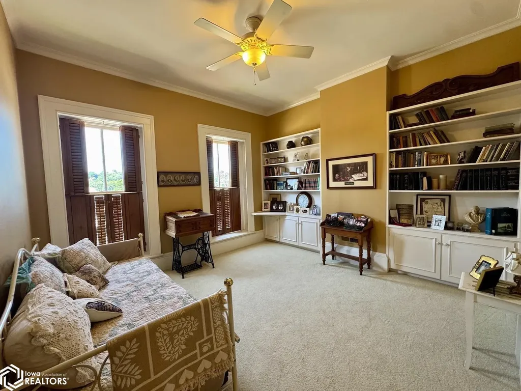 516 Washington Street Burlington IA 52601
