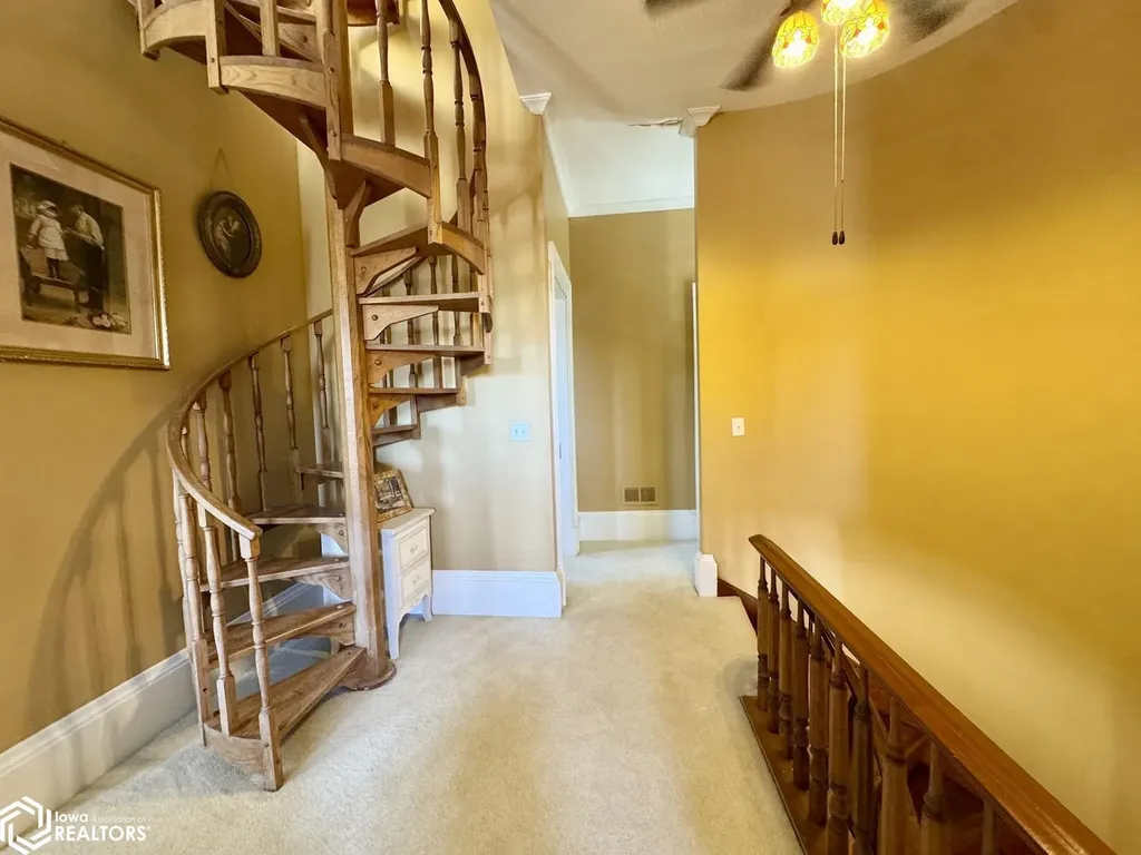 516 Washington Street Burlington IA 52601