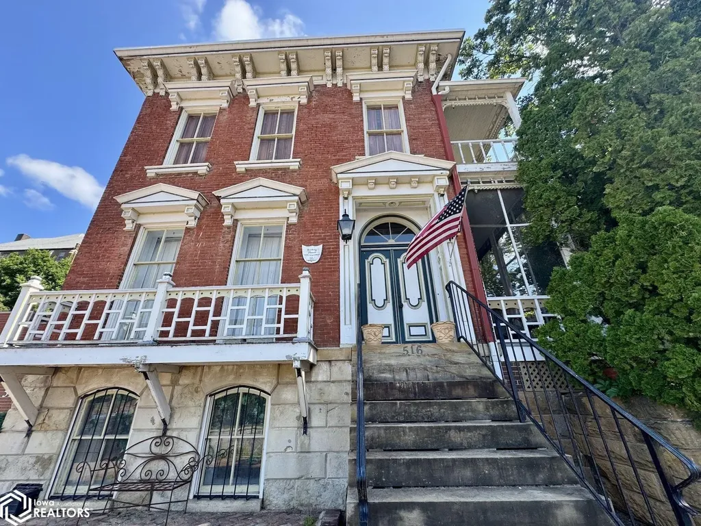 516 Washington Street Burlington IA 52601