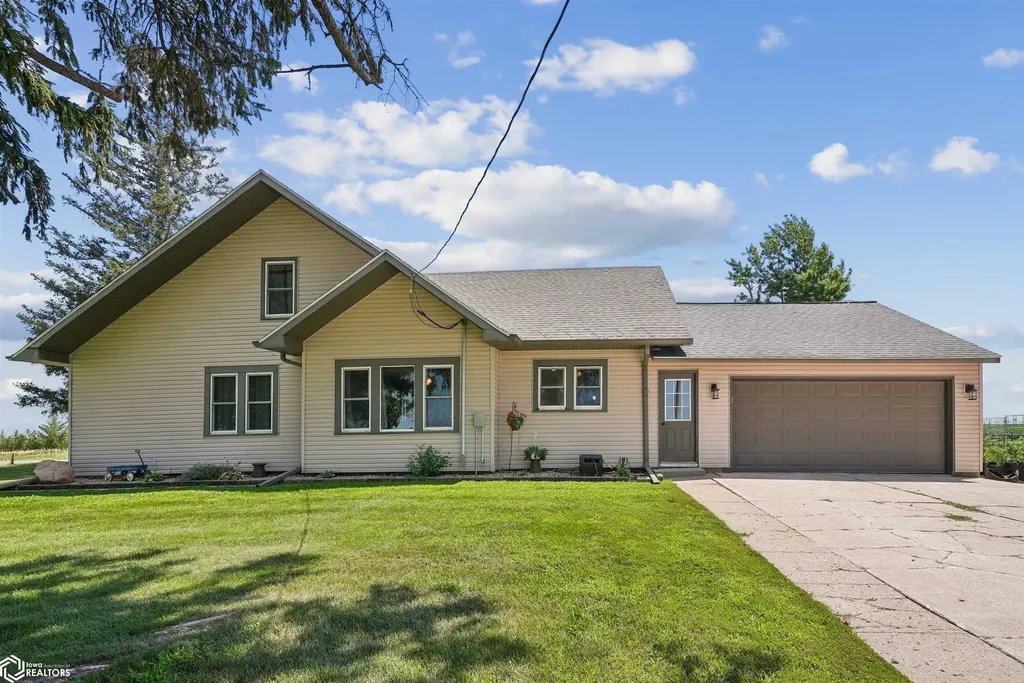 30364 250th Street Eldora IA 50627