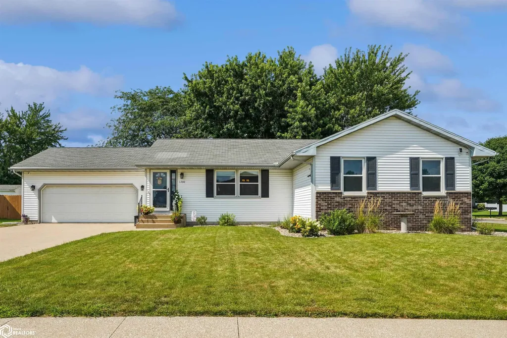 1200 Sioux Street Burlington IA 52601