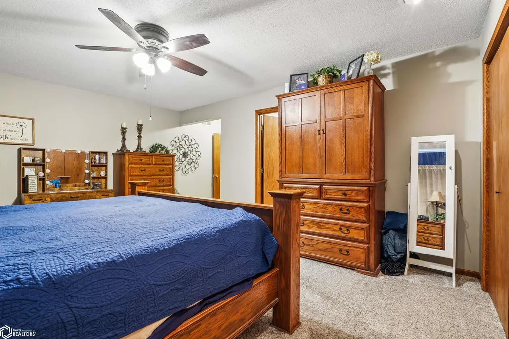 1200 Sioux Street Burlington IA 52601
